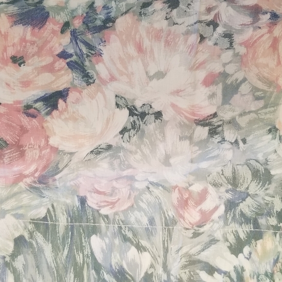 Window valance - Picture 2 of 2